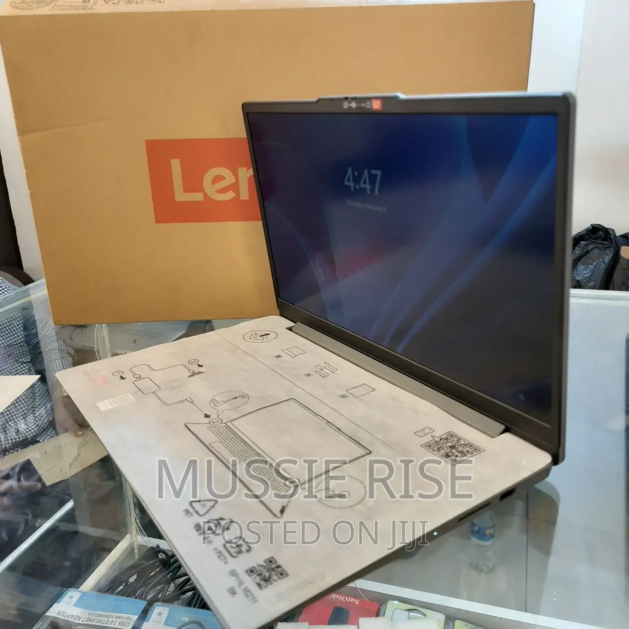 New Laptop Lenovo Ideapad 3 8GB AMD Ryzen 5 SSD 512GB