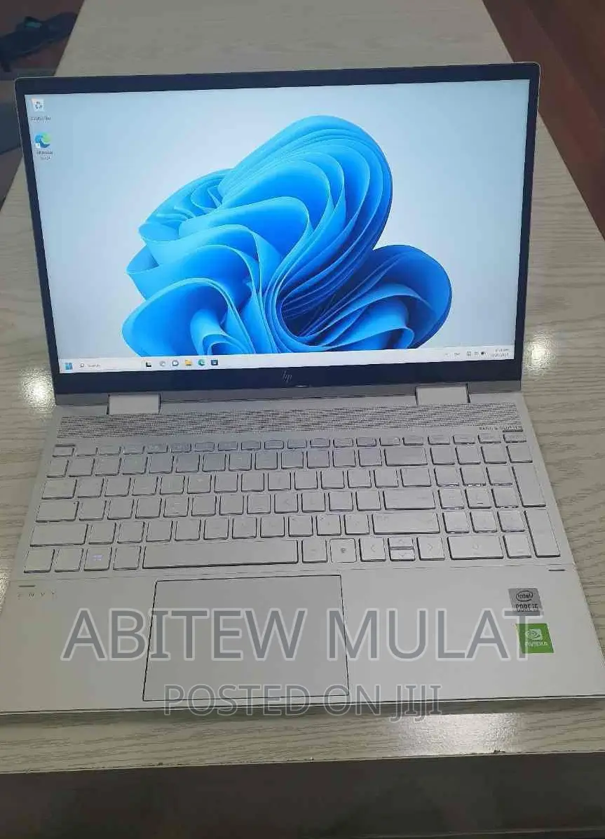 New Laptop HP Envy Pro 16GB Intel Core I7 SSD 512GB