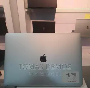 Photo - New Laptop Apple MacBook Pro 2019 16GB Intel Core I7 SSD 1T