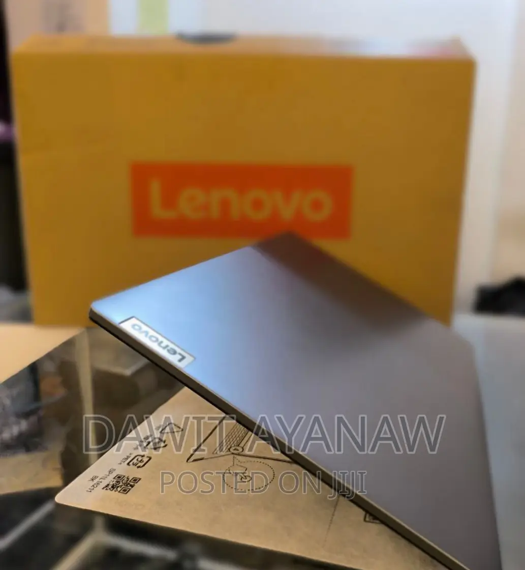 New Laptop Lenovo Ideapad 3 8GB AMD Ryzen 5 SSD 512GB