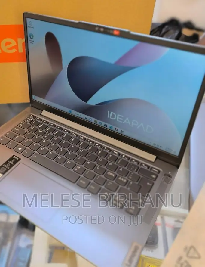 New Laptop Lenovo IdeaPad Z585 8GB AMD Ryzen 5 SSD 512GB