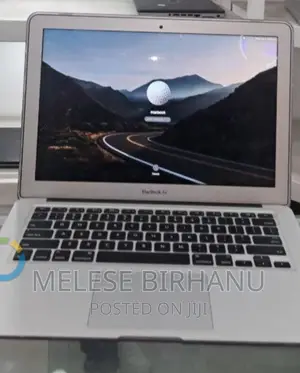 New Laptop Apple MacBook Air 2017 8GB Intel Core I5 SSD 128GB