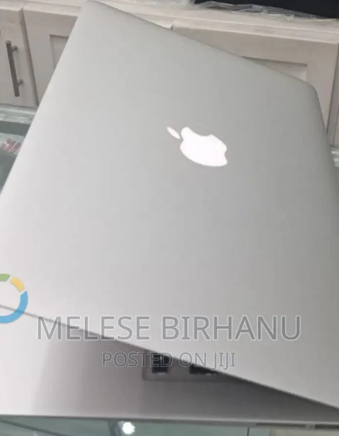 New Laptop Apple MacBook Air 2017 8GB Intel Core I5 SSD 128GB