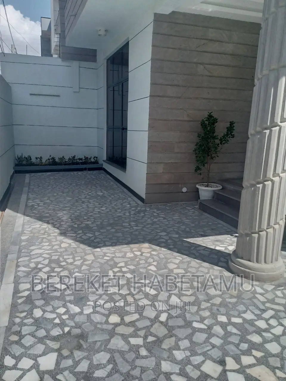 Furnished 9bdrm House in አዲስ አበባ, Nifas Silk-Lafto for sale