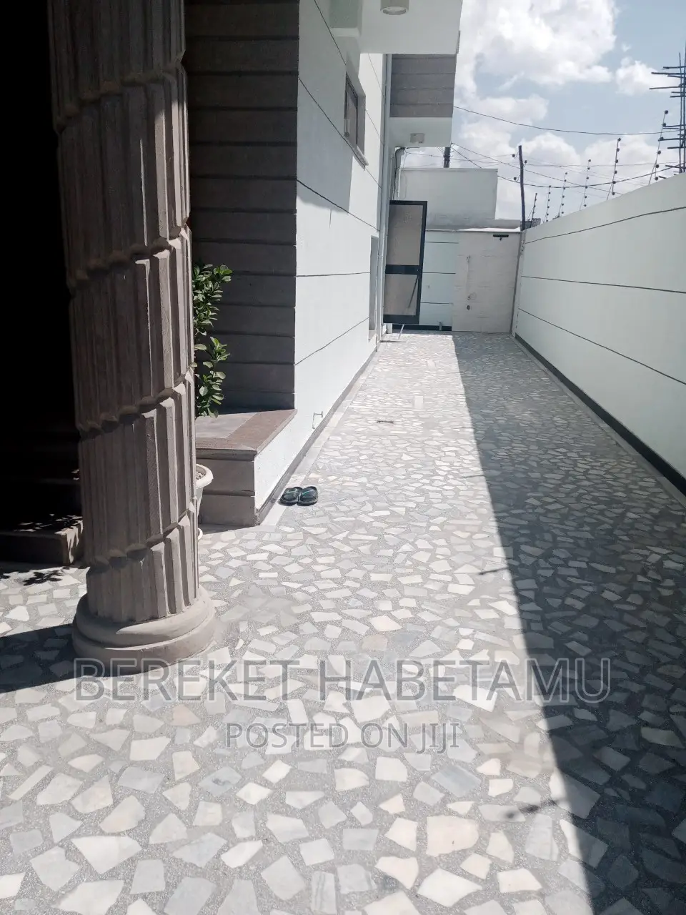 Furnished 9bdrm House in አዲስ አበባ, Nifas Silk-Lafto for sale