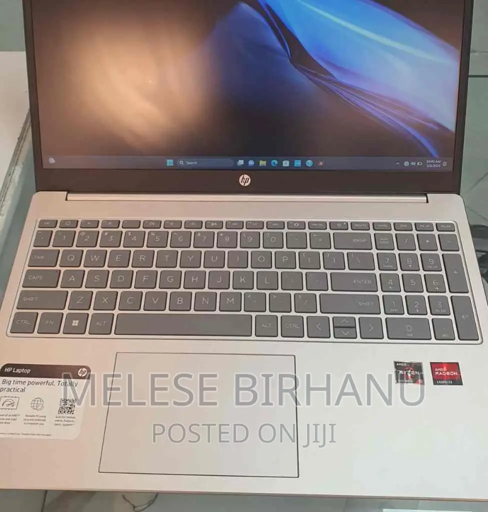 New Laptop HP 16GB AMD Ryzen 5 SSD 256GB