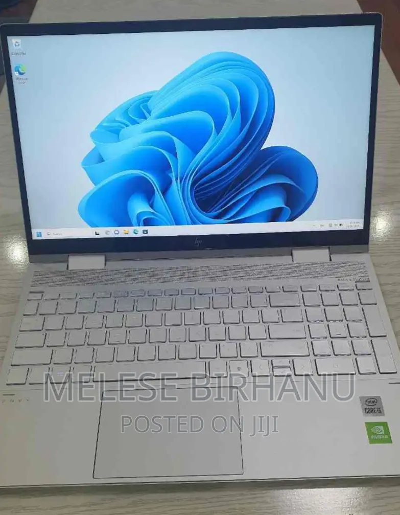 New Laptop HP Envy 15t 16GB Intel Core I7 SSD 512GB