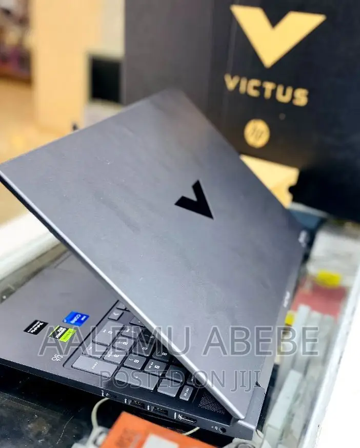 New Laptop HP Victus 16 32GB Intel Core I7 SSD 1T