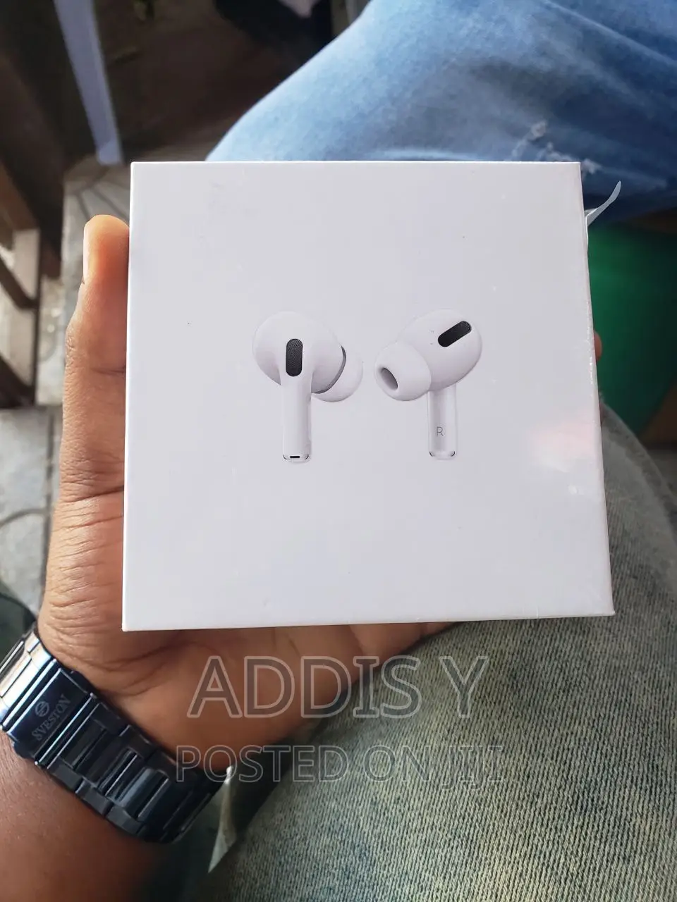Original Apple Airpods Pro