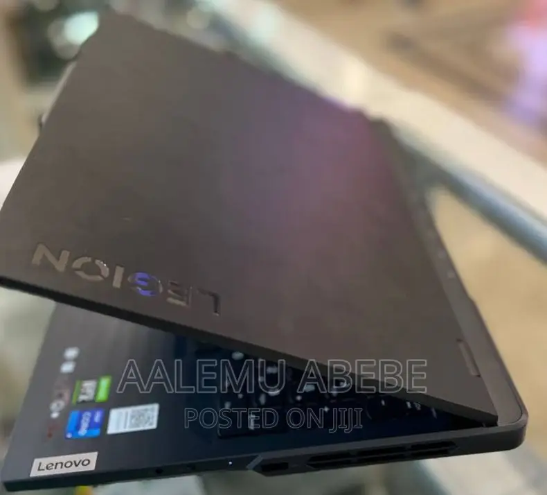 New Laptop Lenovo Legion 7 32GB Intel Core I7 SSD 1T