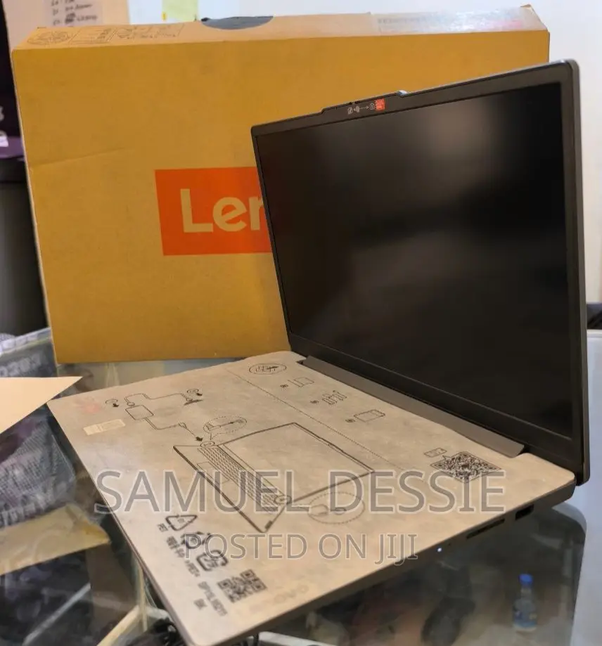New Laptop Lenovo Ideapad 3 8GB AMD Ryzen 5 SSD 512GB