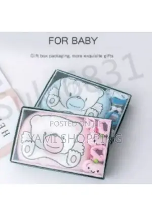 3 in 1 
የአራስ ትራስ
 ካልሲ
 ጓንት