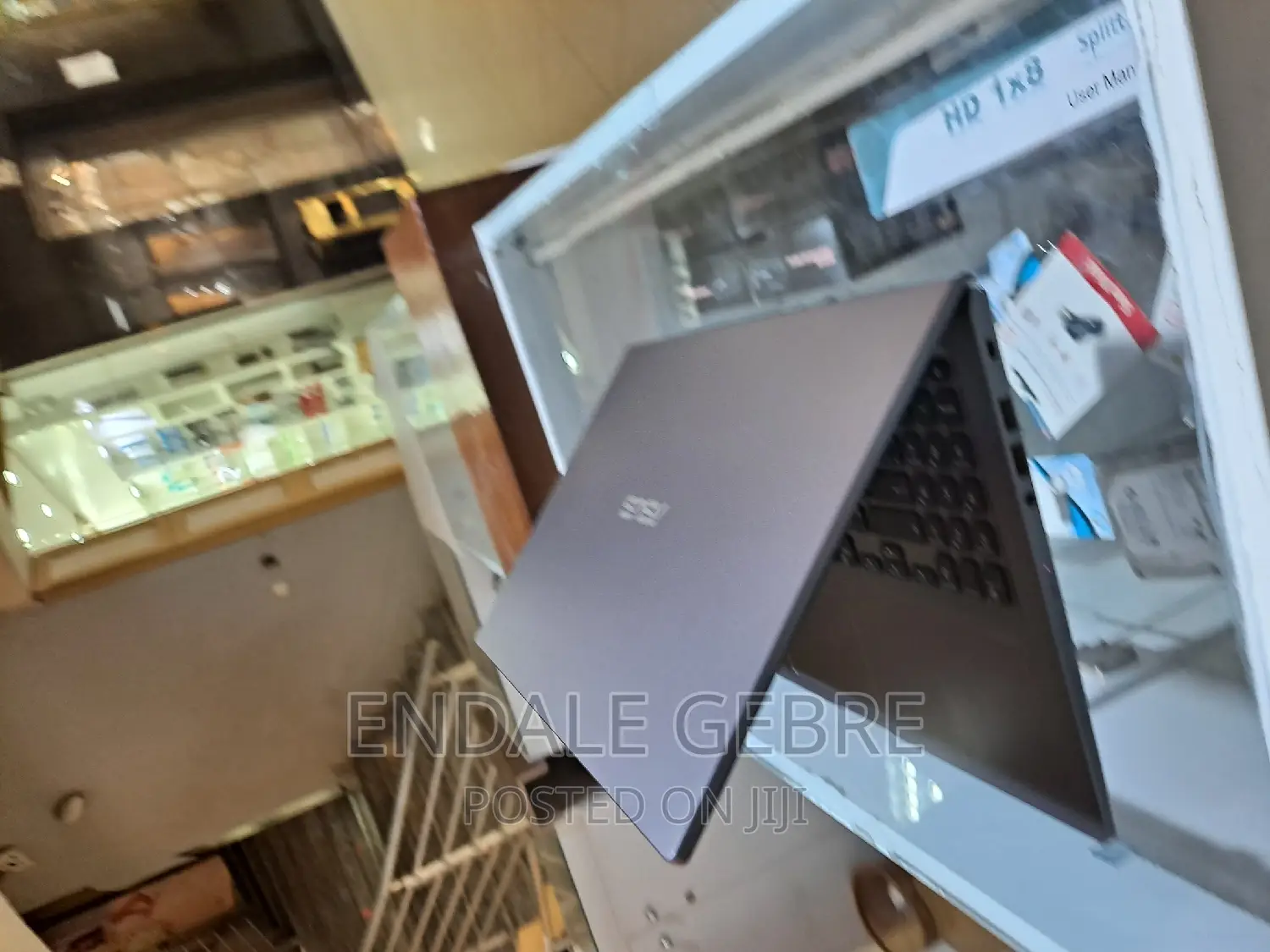 New Laptop Asus VivoBook 15 X505BA 8GB Intel Core I5 SSD 512GB