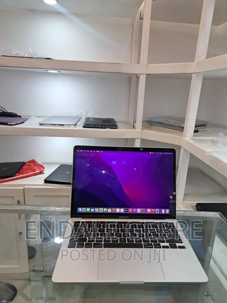 New Laptop Apple MacBook Pro 2019 16GB Intel Core I7 SSD 1T