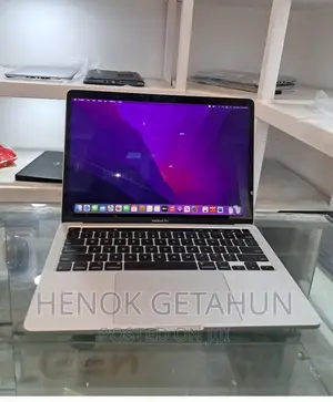 New Laptop Apple MacBook Pro 2020 16GB SSD 1T