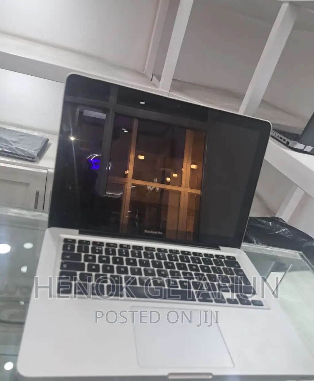New Laptop Apple MacBook Pro 2012 8GB SSD 1T