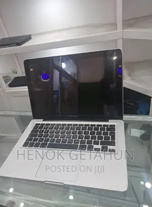 New Laptop Apple MacBook Pro 2012 8GB SSD 1T