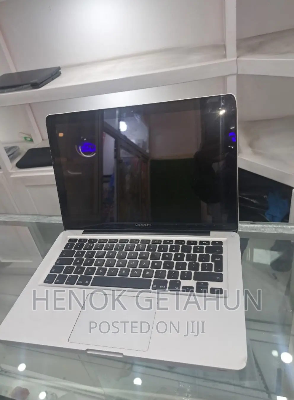 New Laptop Apple MacBook Pro 2012 8GB SSD 1T