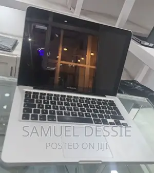 New Laptop Apple MacBook Pro 2012 8GB Intel Core I5 HDD 1T