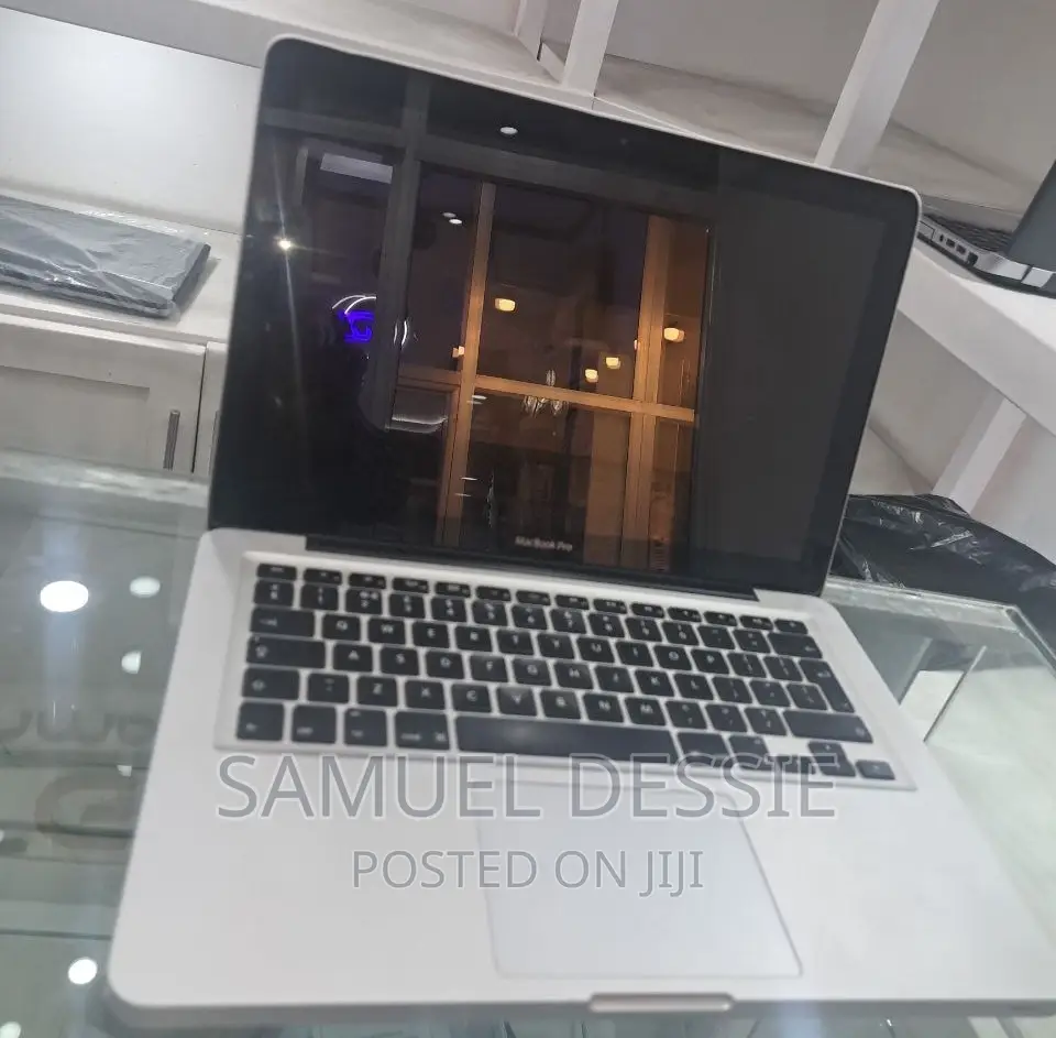 New Laptop Apple MacBook Pro 2012 8GB Intel Core I5 HDD 1T