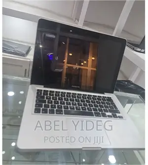 Photo - New Laptop Apple MacBook Pro 2012 8GB Intel Core I5 HDD 1T