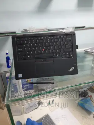 Photo - New Laptop Lenovo ThinkPad Yoga 370 16GB Intel Core I5 SSD 512GB