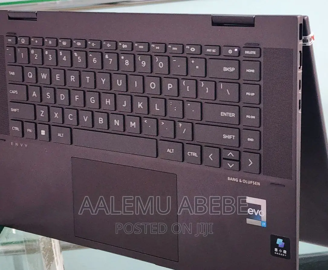 New Laptop HP Envy X360 16GB Intel Core I7 SSD 1T