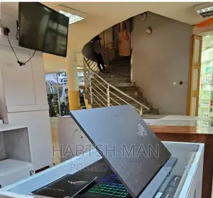 New Laptop Asus ROG Strix G15 16GB AMD Ryzen 7 SSD 512GB