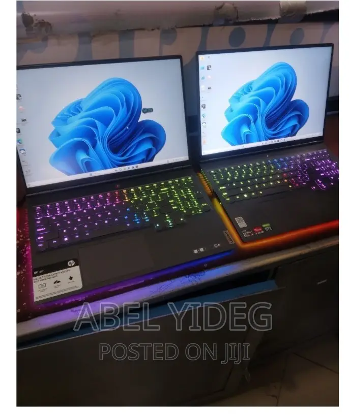 New Laptop Lenovo Legion 7 32GB AMD Ryzen 9 SSD 1T