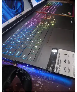 New Laptop Lenovo Legion 7 32GB AMD Ryzen 9 SSD 1T