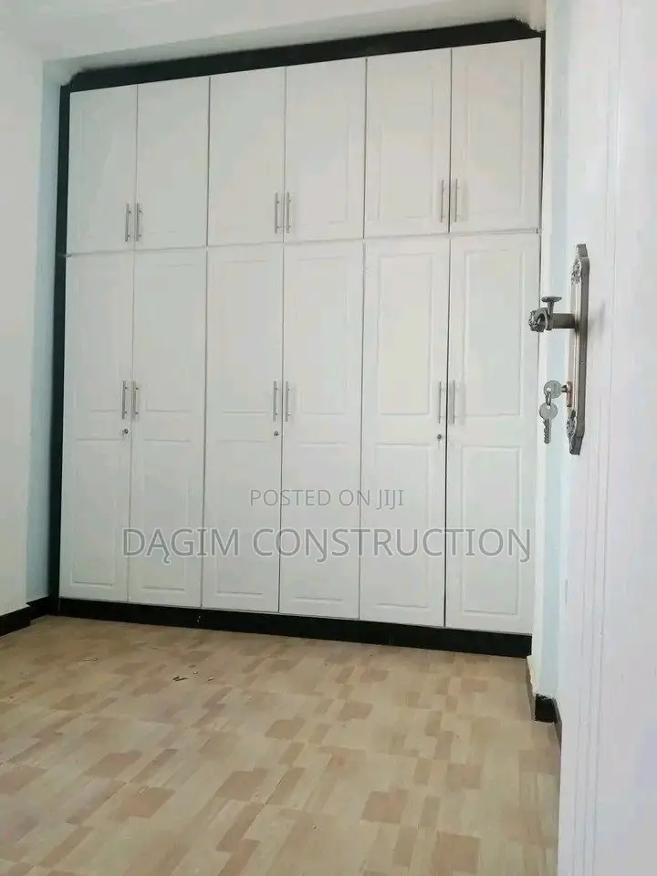 Kitchen Cabinate=Cup Boared=And Doors