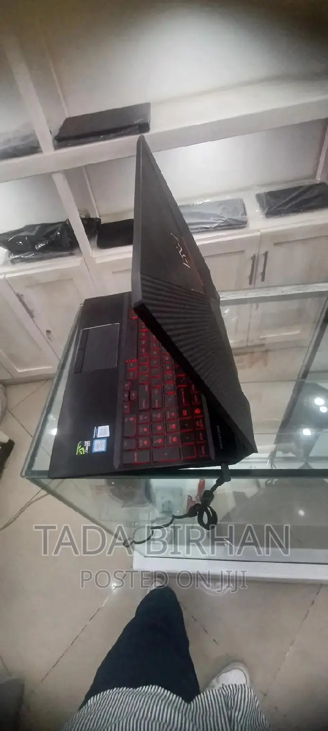 New Laptop HP Omen 15 8GB Intel Core I5 SSD 512GB