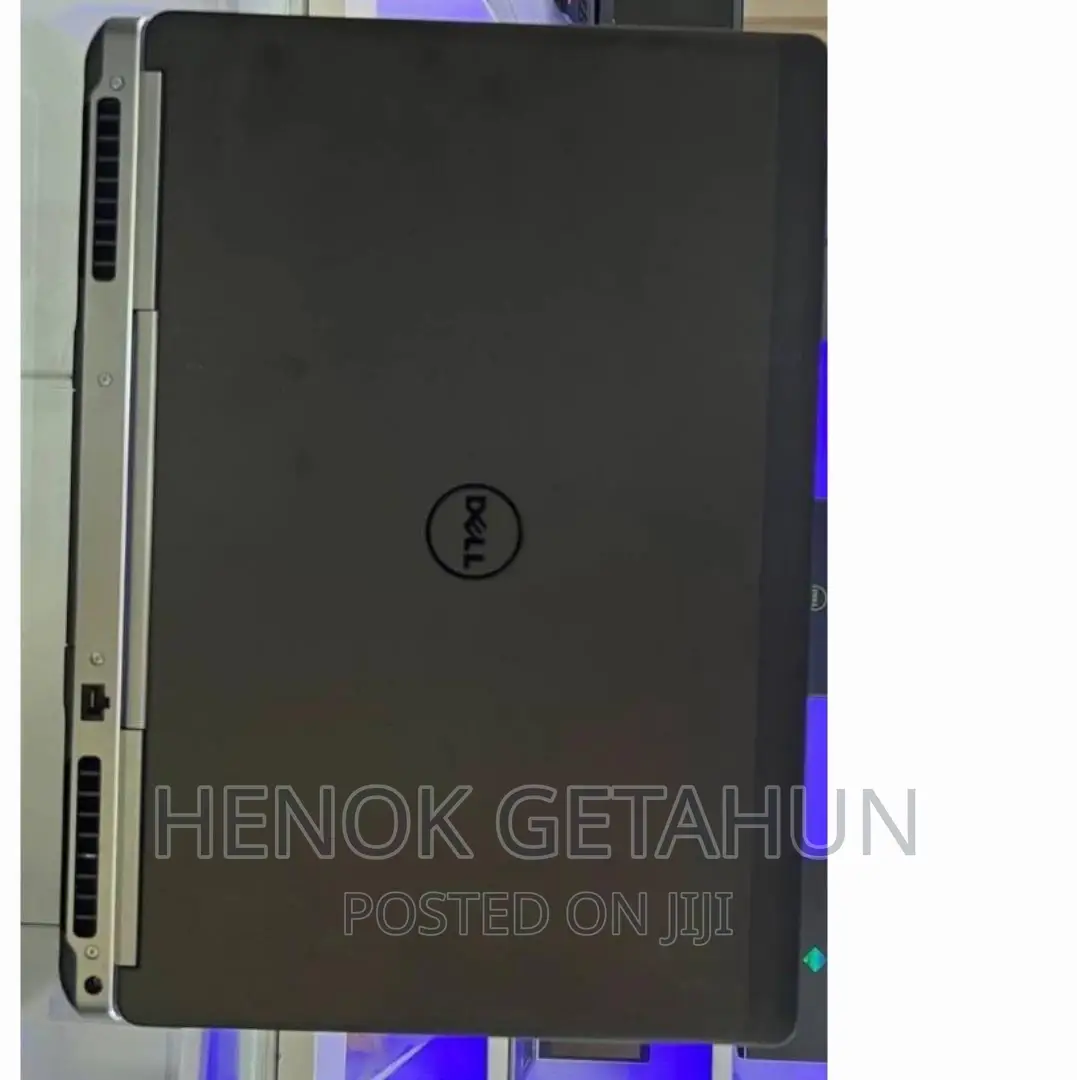 New Laptop Dell Precision 7720 32GB Intel Core i7 SSD 1T