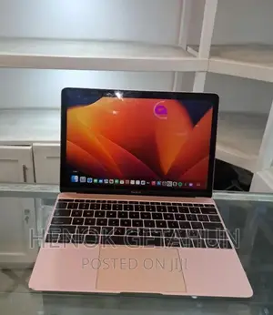 Photo - New Laptop Apple MacBook Pro 2019 8GB SSD 256GB