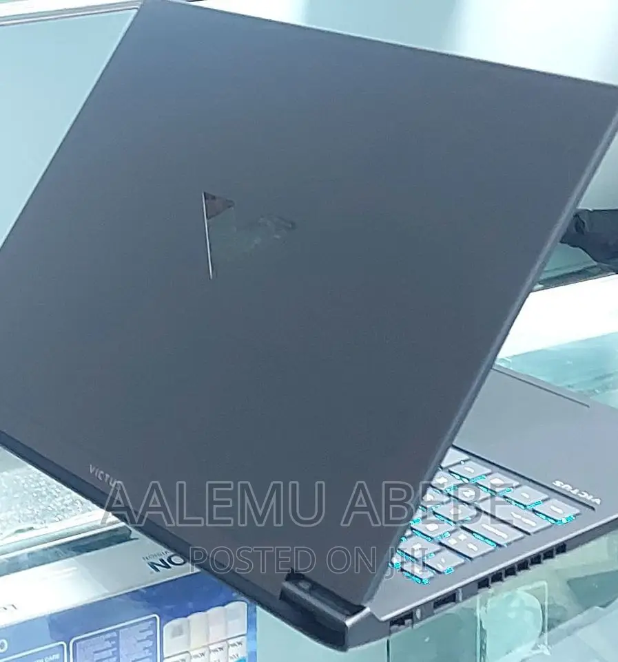 New Laptop HP Victus 16 16GB Intel Core I7 SSD 1T