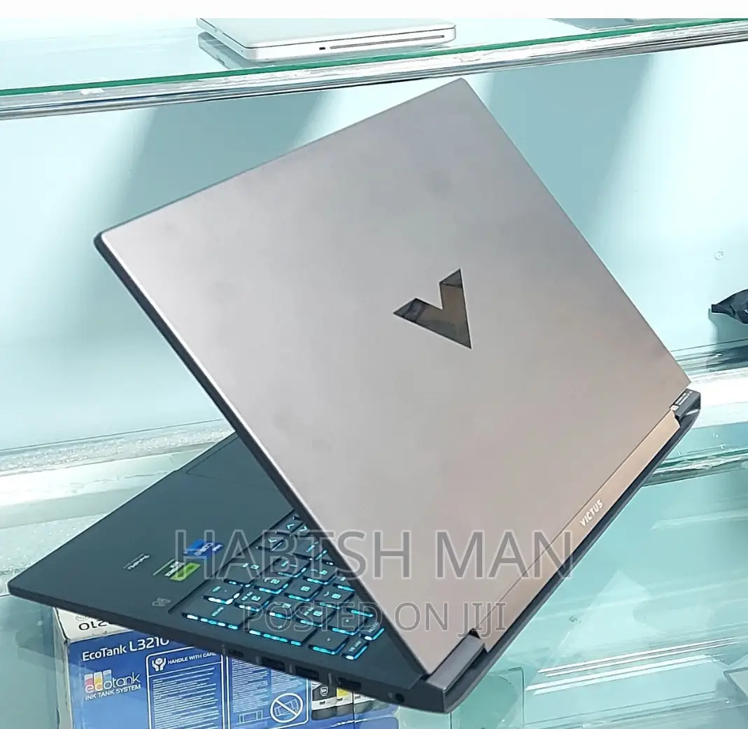 New Laptop HP Victus 16 16GB Intel Core I7 SSD 1T