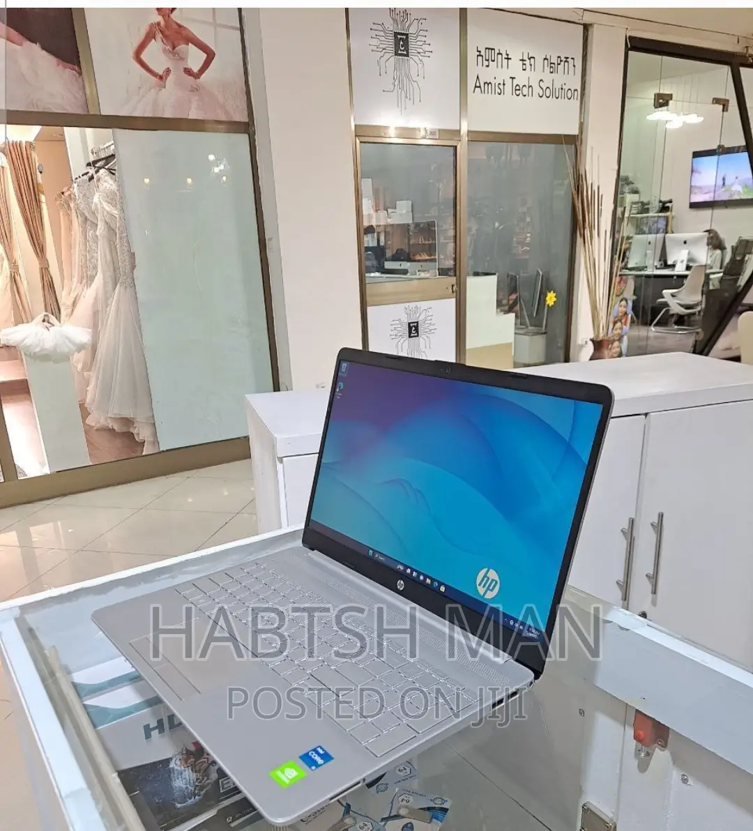 New Laptop HP Stream Notebook 8GB Intel Core I5 SSD 512GB