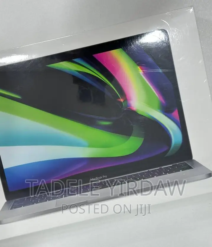 New Laptop Apple MacBook Pro 2023 M2 8GB Apple M2 SSD 256GB