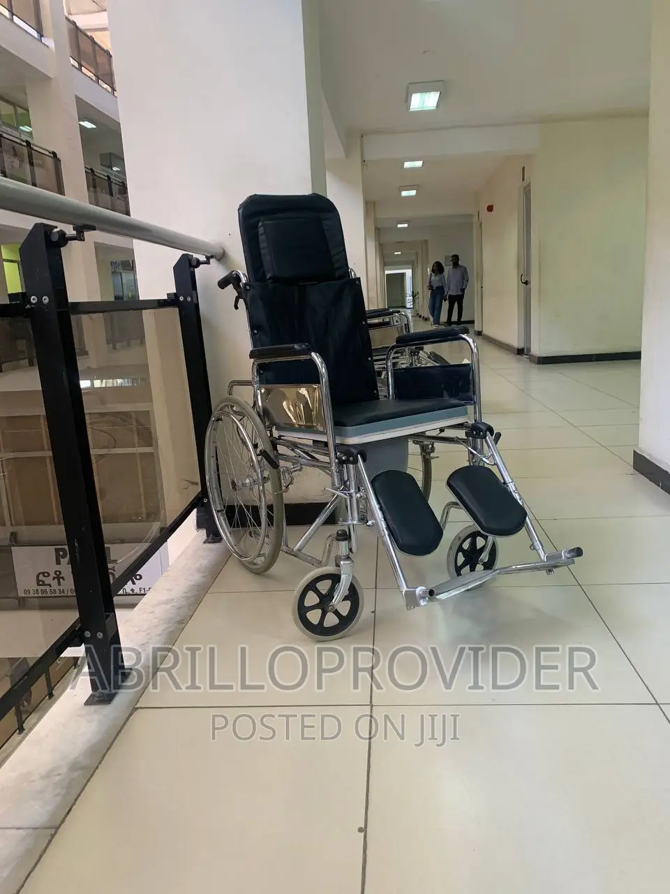 ገብቶ የወጣ Wheelchair_wheelchair_recclining Toilet Wheelchair
