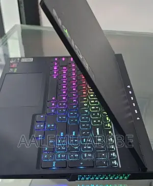 New Laptop Lenovo Legion 7 32GB AMD Ryzen 9 SSD 1T