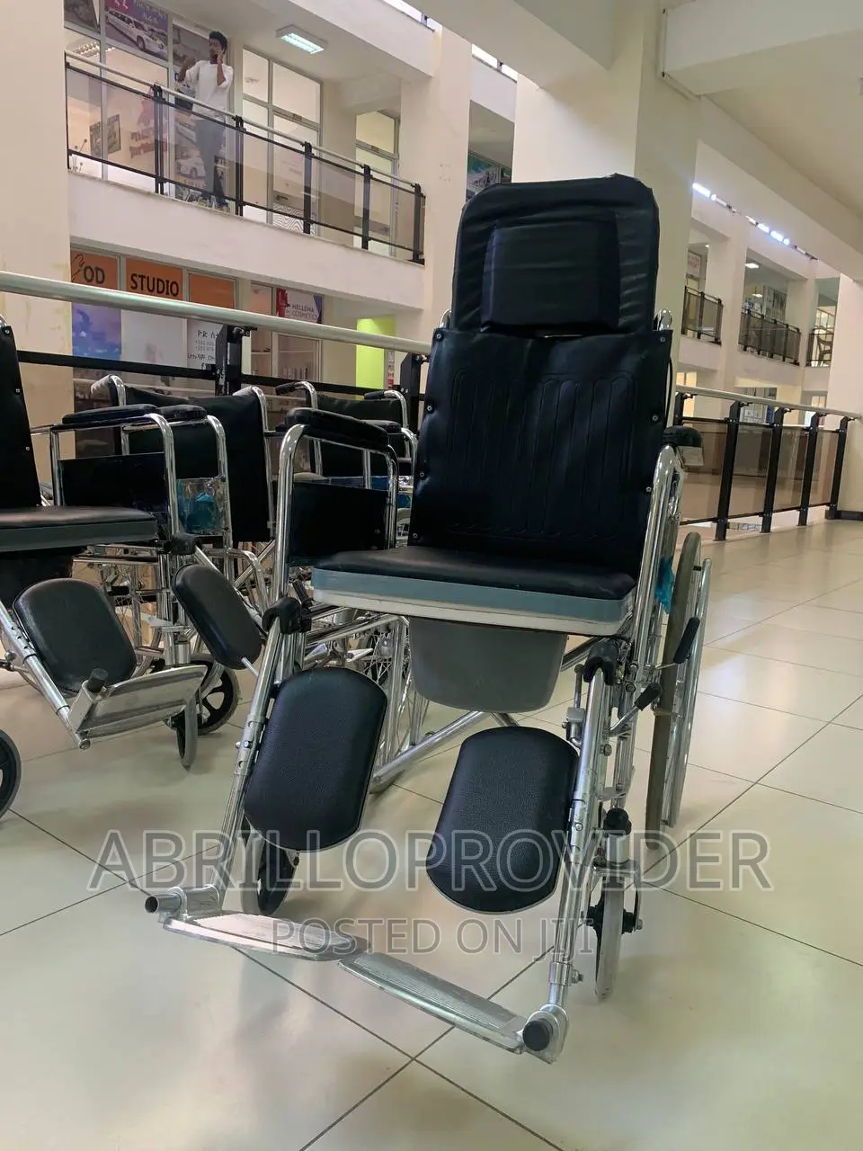 Advanced_reclininig_wheelchair^Wheelchair_wheelchair_used