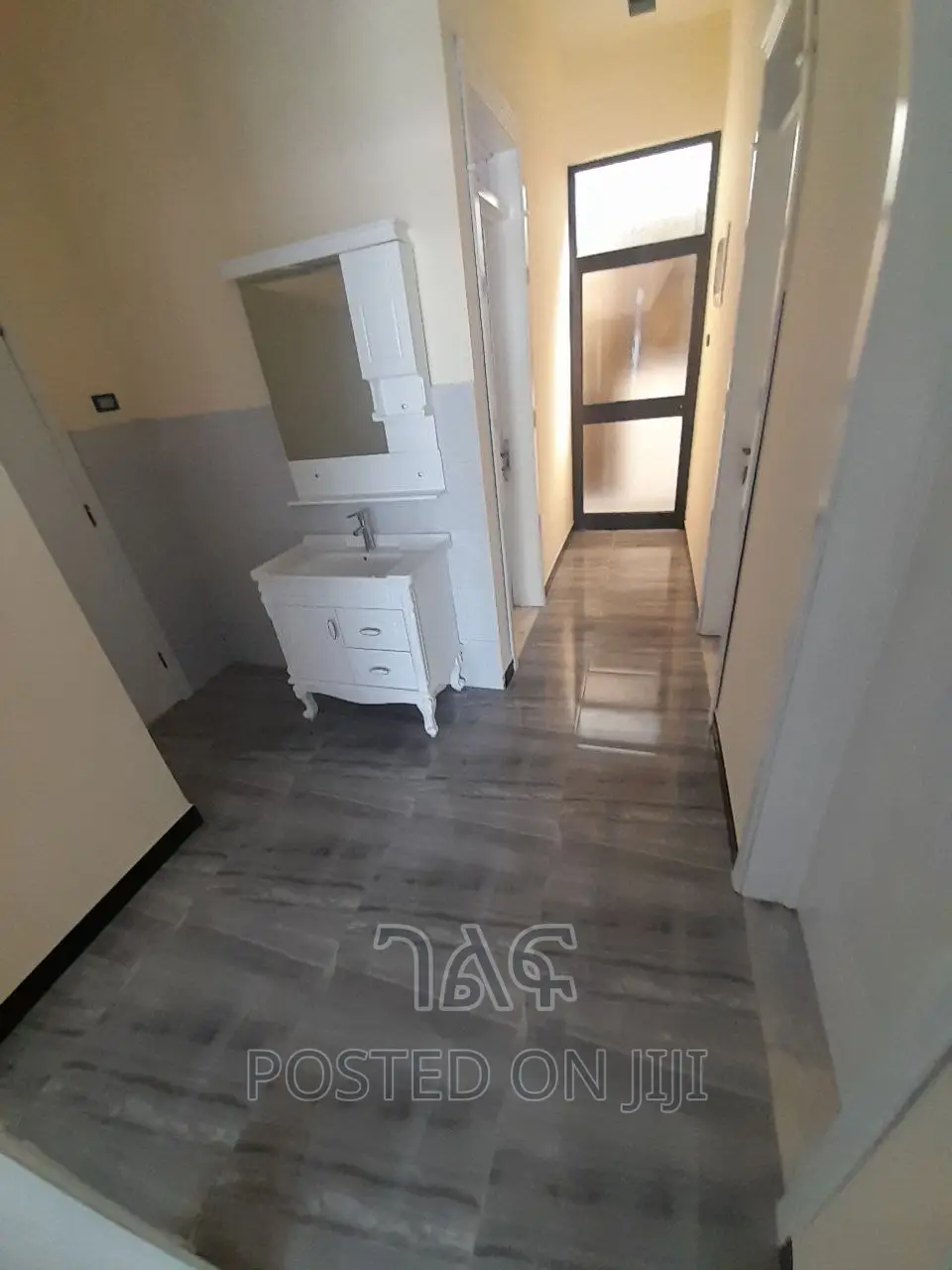 3bdrm Villa in አያት በጣም አሪፍ ተደርጎ, Bole for sale