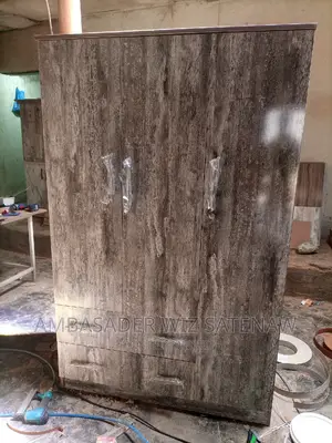 የልብስ ቁምሳጥን