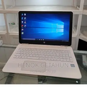 Photo - New Laptop HP Pavilion 15 8GB Intel Core I5 SSD 1T