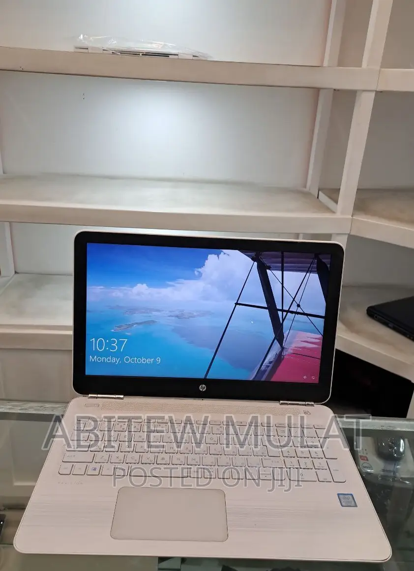 New Laptop HP Pavilion 15 8GB Intel Core I5 HDD 1T