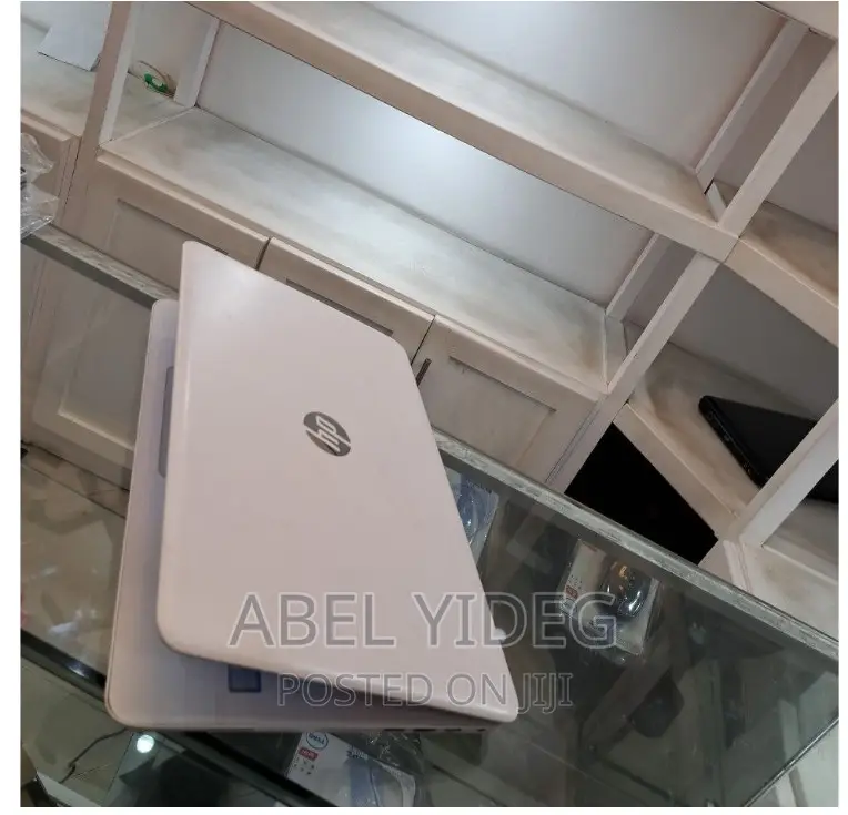 New Laptop HP Pavilion 15 8GB Intel Core I5 HDD 1T