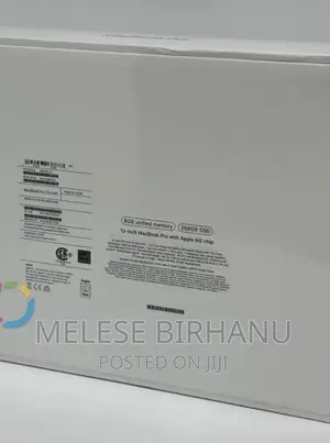 New Laptop Apple MacBook Pro 2022 M2 8GB Intel Core I5 SSD 256GB