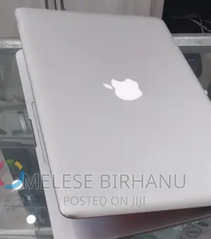 Photo - New Laptop Apple MacBook 2012 8GB Intel Core I5 HDD 1T