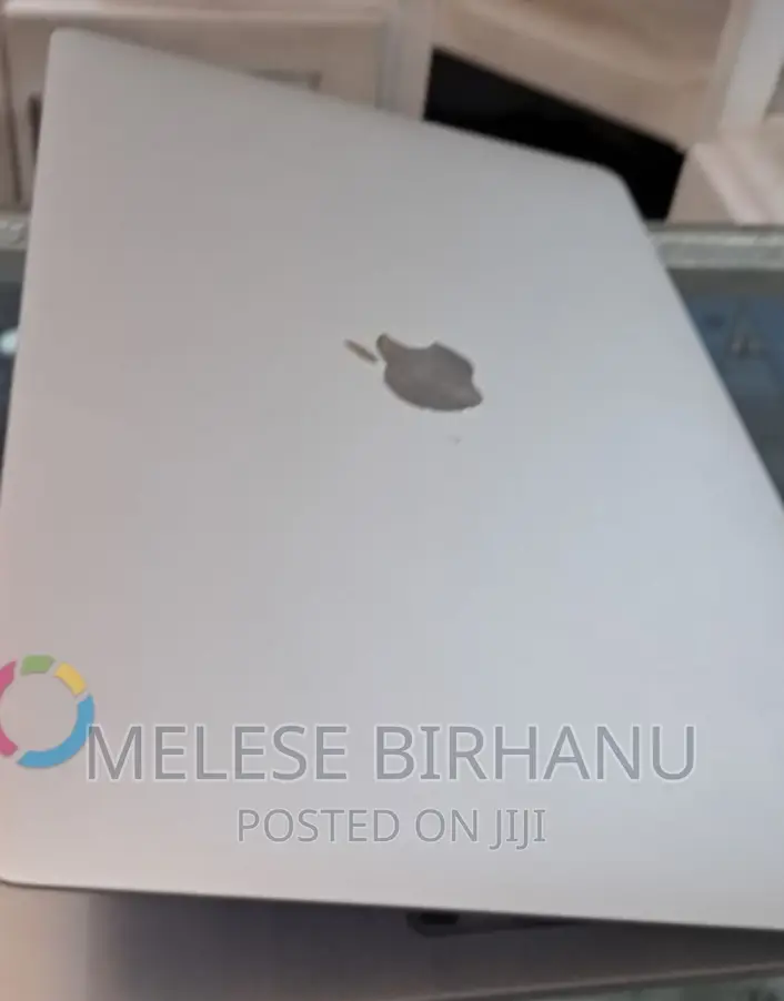 New Laptop Apple MacBook Pro 2020 16GB Intel Core I5 SSD 1T