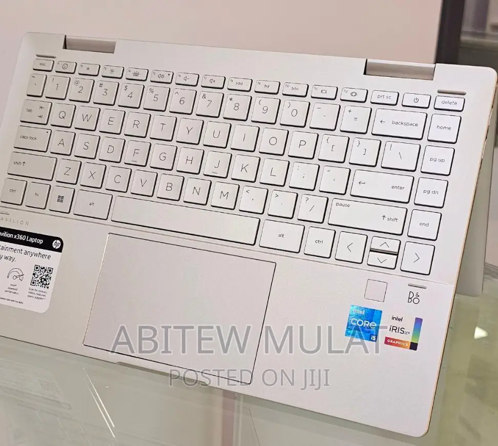 New Laptop HP Pavilion X360 8GB Intel Core I5 SSD 512GB